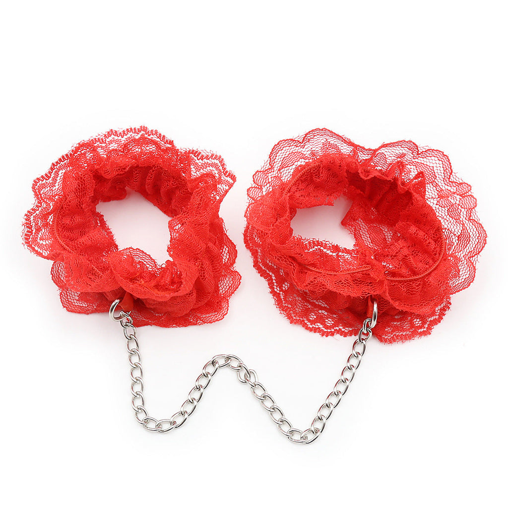 Set di accessori intimi in pizzo e piume Whispered Caress