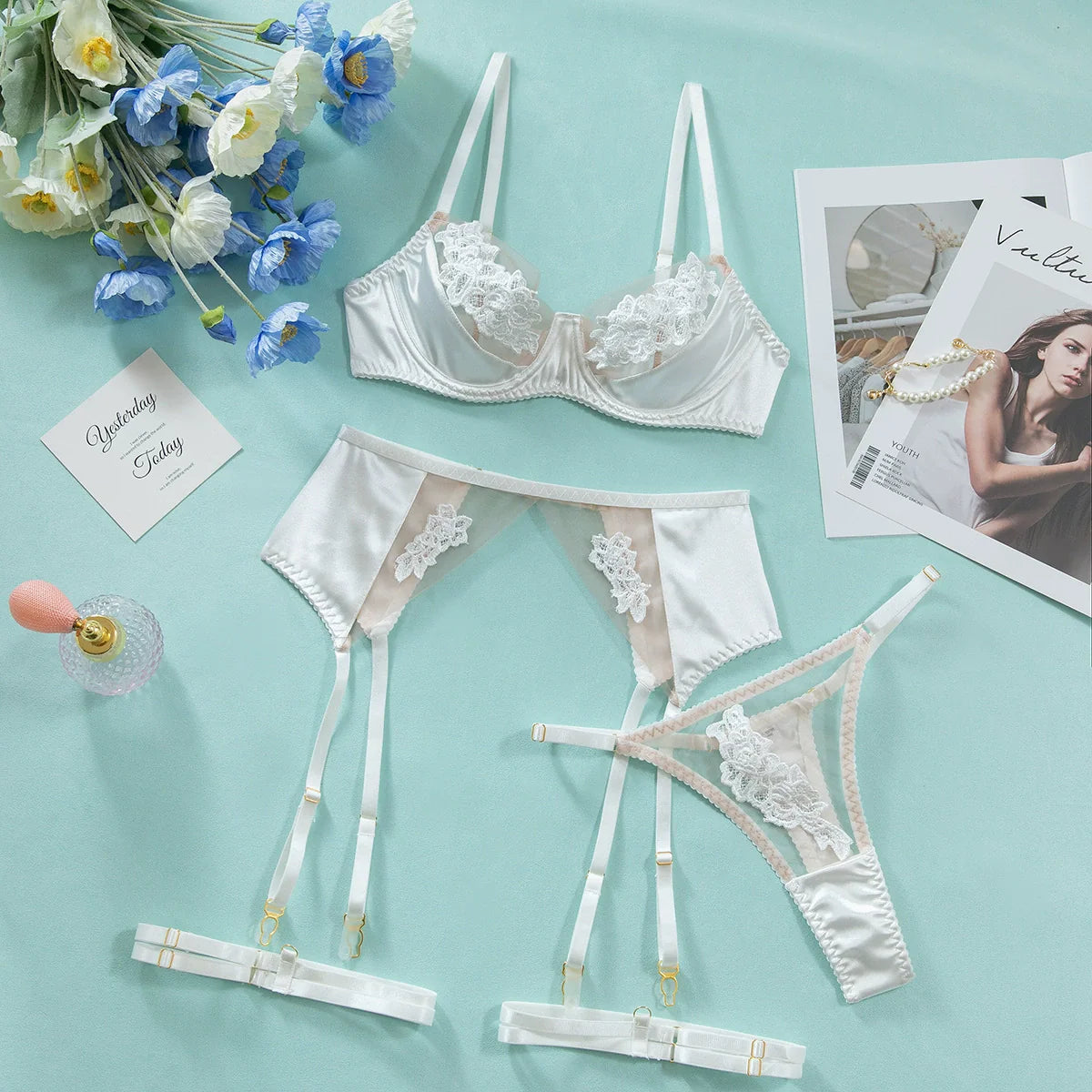 Set di Lingerie Sposa in Raso e Pizzo con Reggicalze ADEA