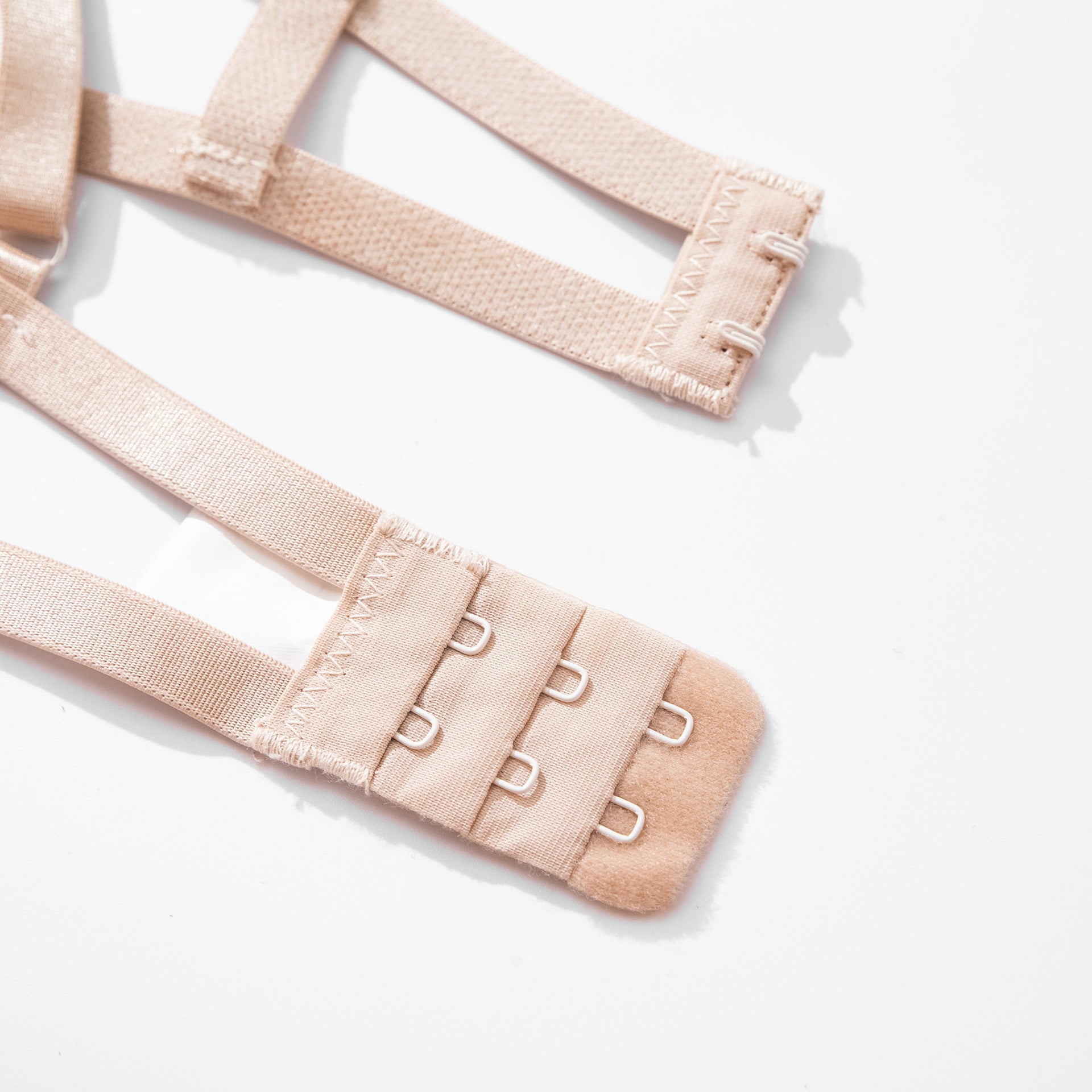 Completo Intimo Iridescent Elegance in Pizzo e Satin ADEA