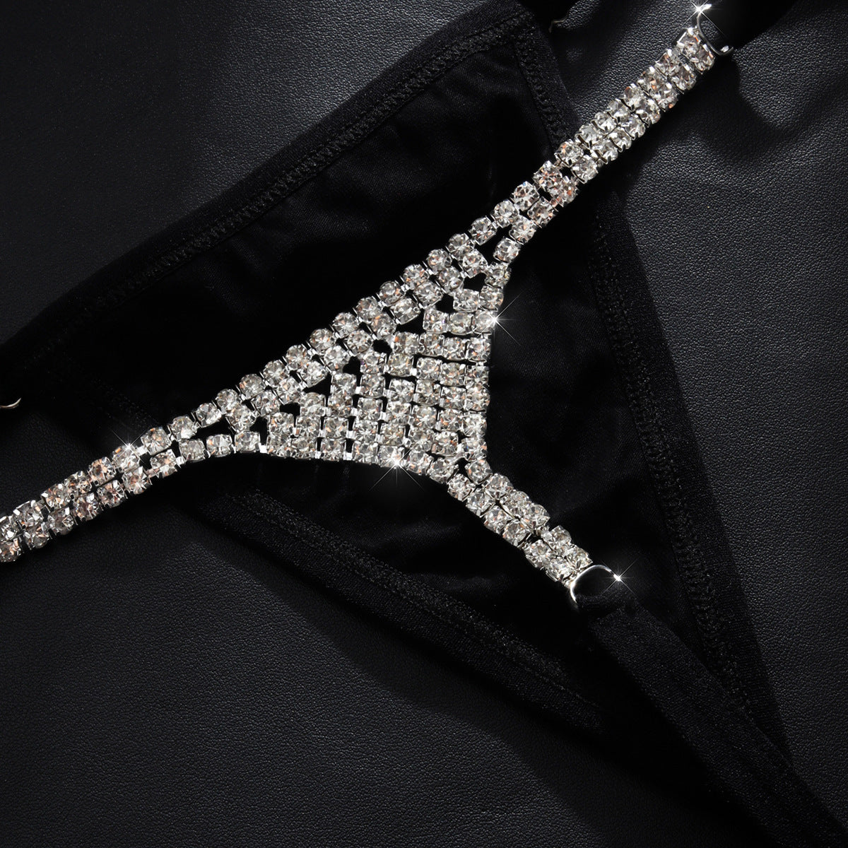 Perizoma in Nylon Nero con Dettaglio di Strass ADEA