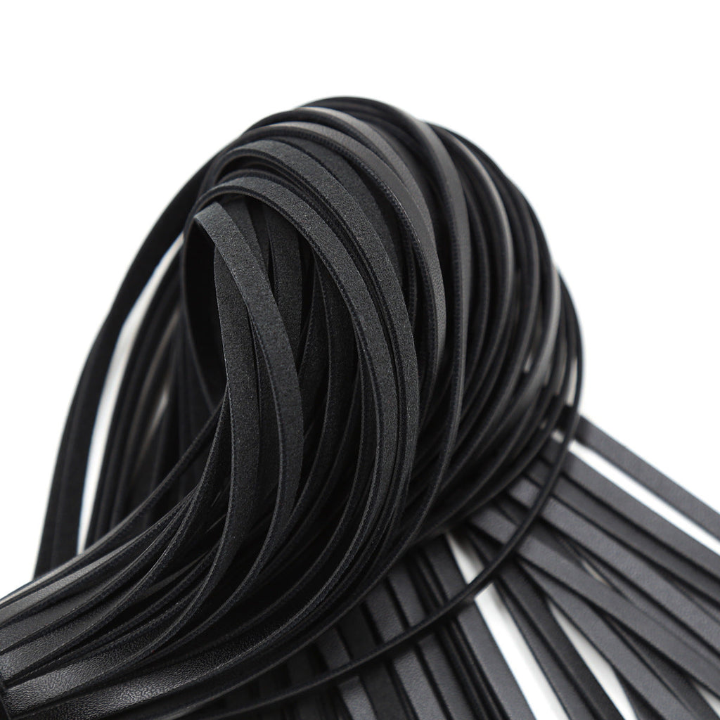 Dominion Whip – Elegance and Power in Genuine Leather